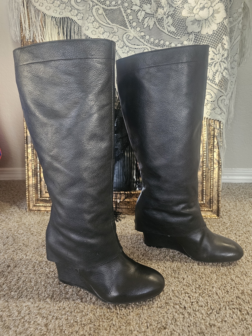 Steve Madden Black Leather Boot Cut Wedge Boots - Picture 4 of 10